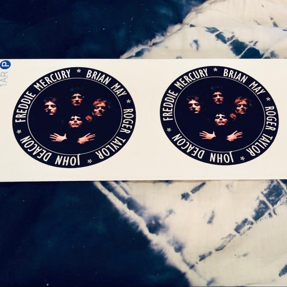 SOLD. FREDDIE MERCURY NECKLACE 2 QUEEN STICKERS - Picture 10 of 16